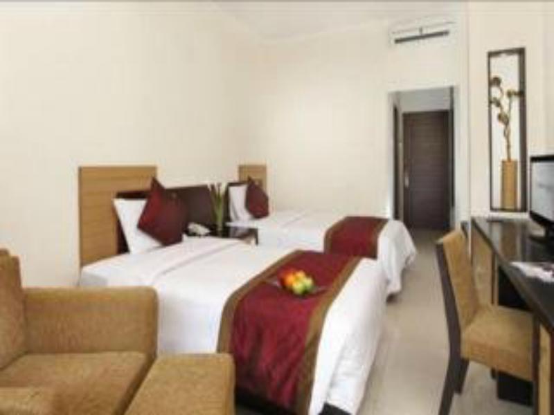 Adhi Jaya Hotel Kuta Lombok Exterior foto