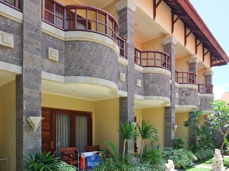 Adhi Jaya Hotel Kuta Lombok Exterior foto